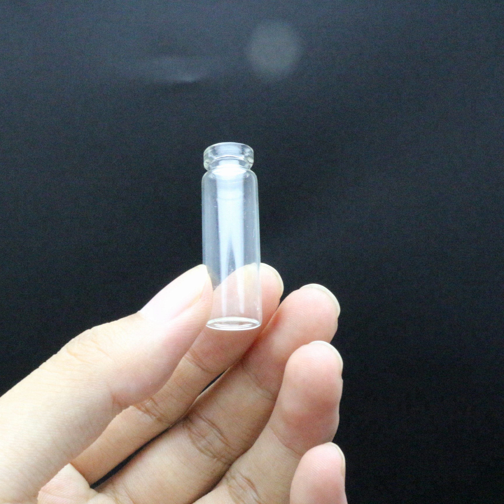 Hot sale Face Serum Packaging Bottle -
 1ml 2ml 3ml 4ml 5ml 6ml 7ml 8ml 9ml 10ml 15ml 20ml 25ml 30ml 100ml 150ml 50ml heat resistant glass test tube with screw cap – Linlang